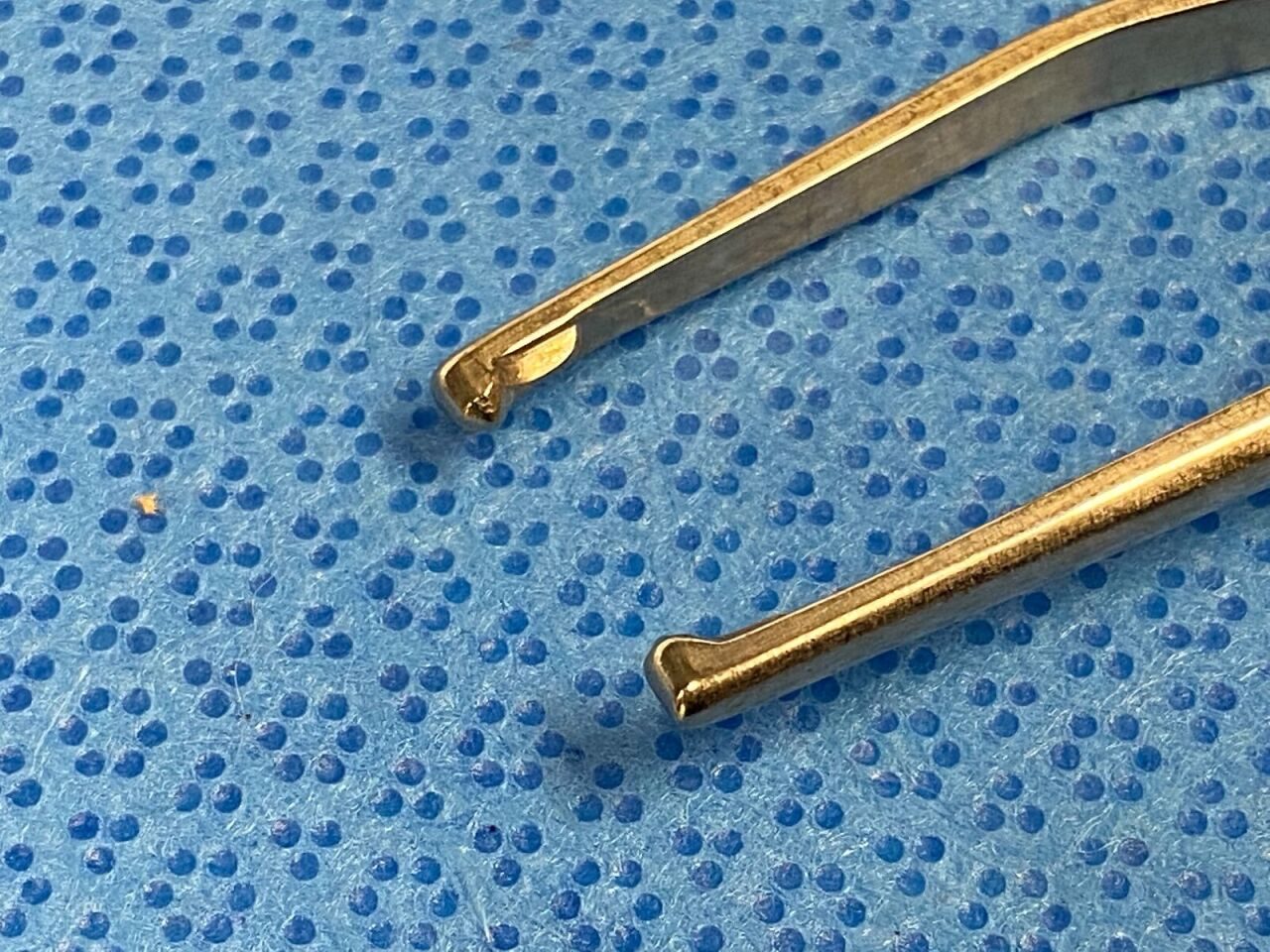 APPLIED MEDICAL A3218 Stealth Applier 7-1/4in — photo 4