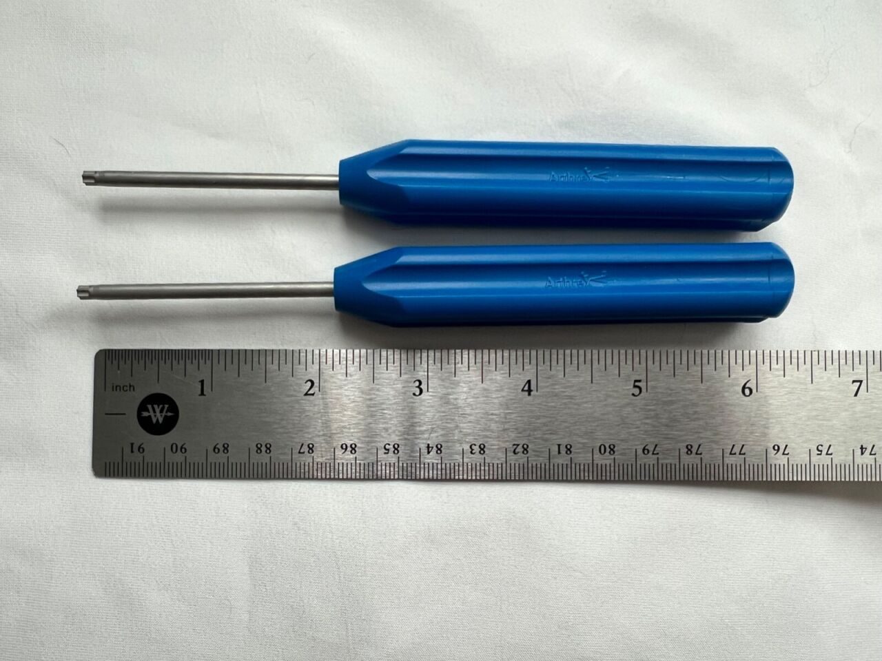ARTHREX T15 Stardrive Driver Handles 6-1/4in - Set of 2 — photo 4