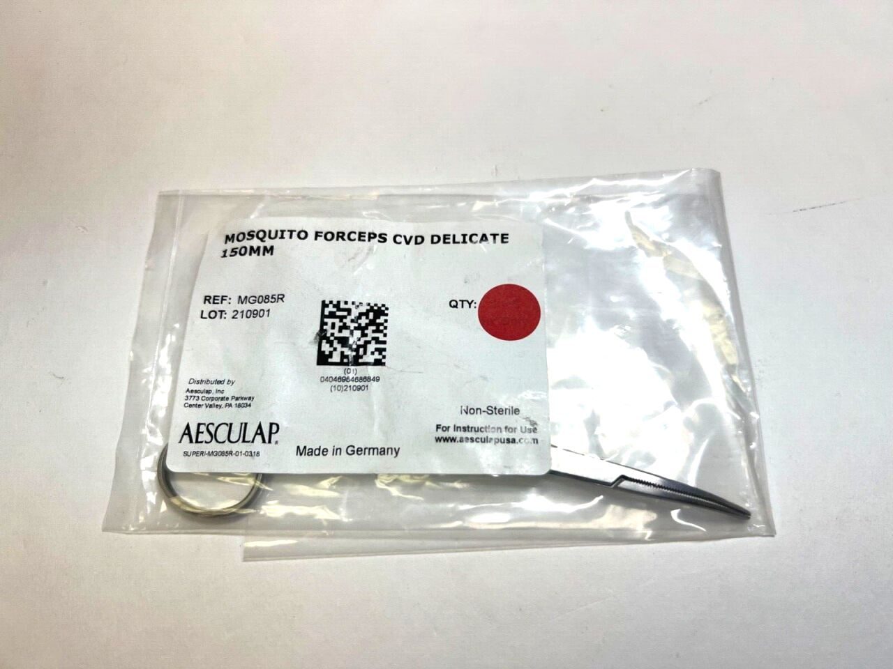 AESCULAP 210901 Surgical Mosquito Forceps 6" Serrated Jaws