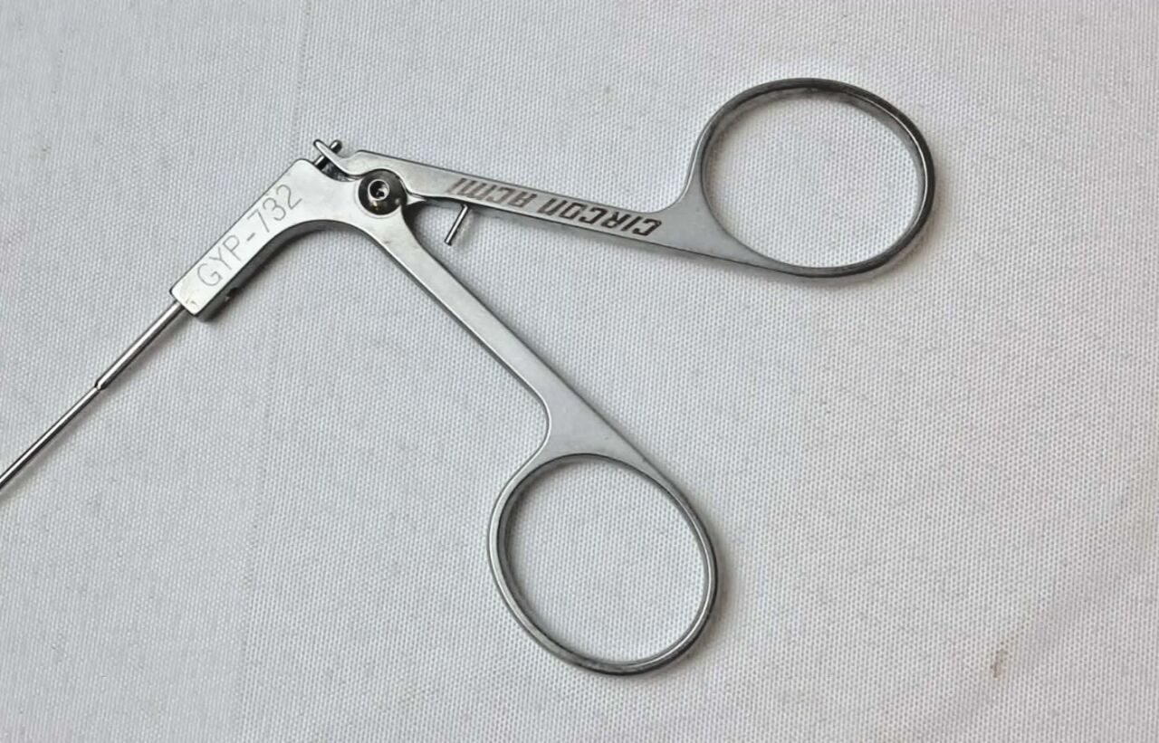 CIRCON ACMI GYP-732 7Fr 32cm Punch Biopsy Forceps Semi-Rigid Punch Biopsy Forceps — photo 3