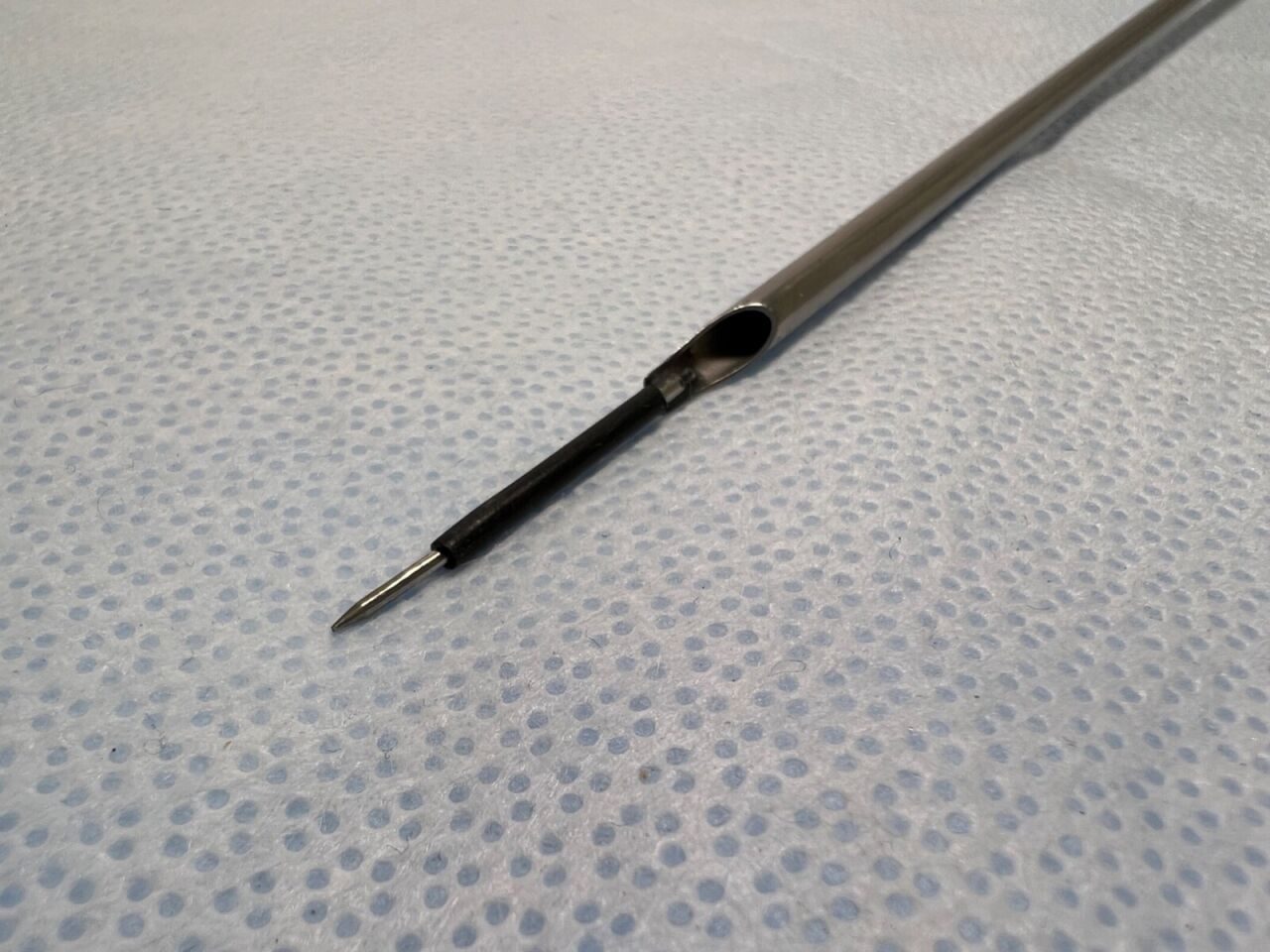 STRYKER 250-070-445 5mm X 32cm Needle Tip Suction Irrigation Probe — photo 4