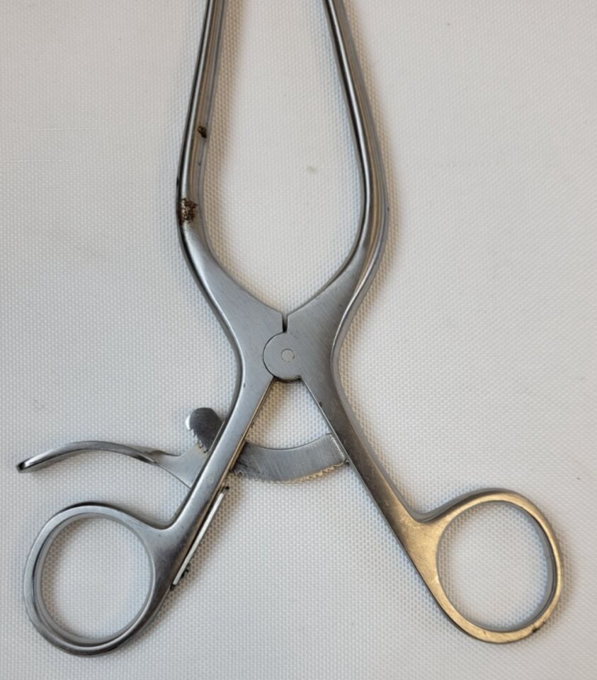 MILTEX 11-374 Rigby Appendectomy Retractor Grip Lock 6 3/4" — photo 2