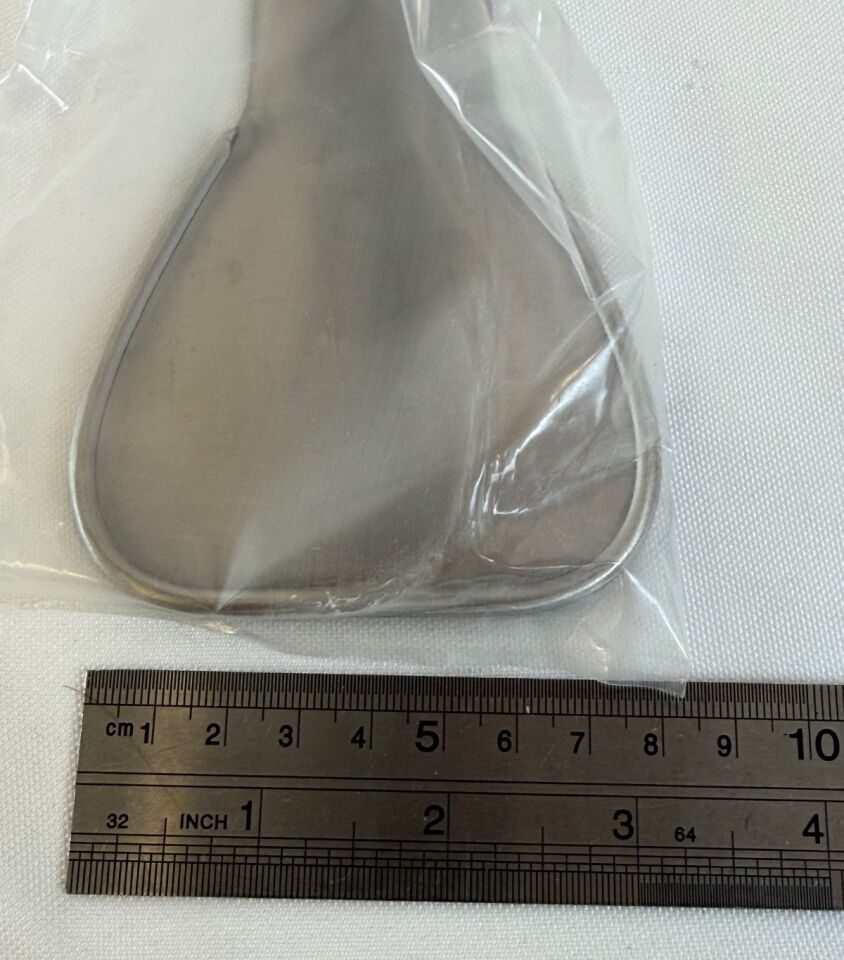MILLENNIUM SURGICAL 63-13380 B.E. Glass Abdominal Retractor 6" x 3.25" Blade — photo 5