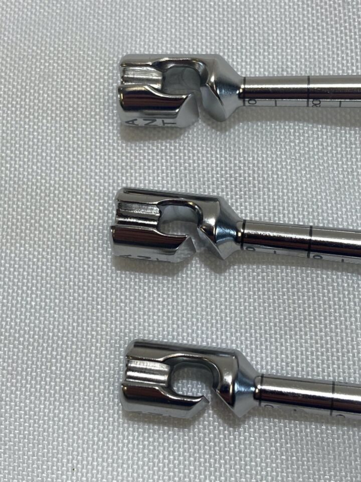 ARTHREX Extras 11/11.5/12mm Tunnel Hooks & Dilators Arthroscopic Transfix II ACL Reconstruction Set — photo 6