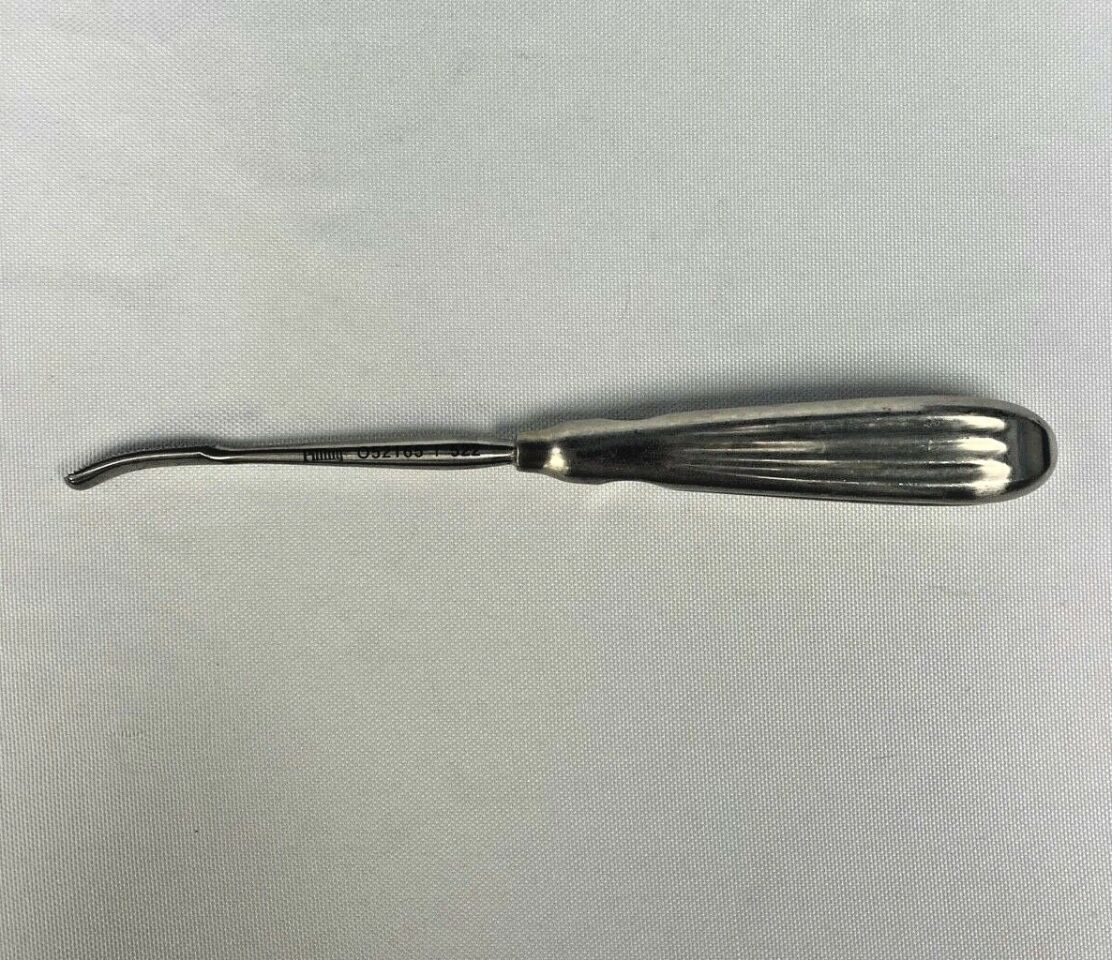 PILLING WECK 52165 Aufricht Glabella Rasp Curved Blade Up & Down Cutting — photo 1