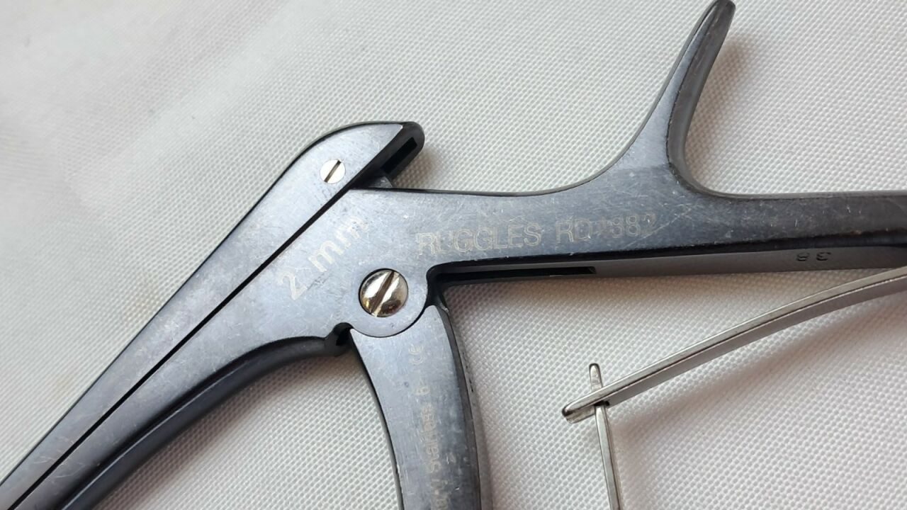 INTEGRA Ruggles RD4882 Black Diamond Micro Kerrison Rongeur 2mm 40° Up 8" Thin — photo 4