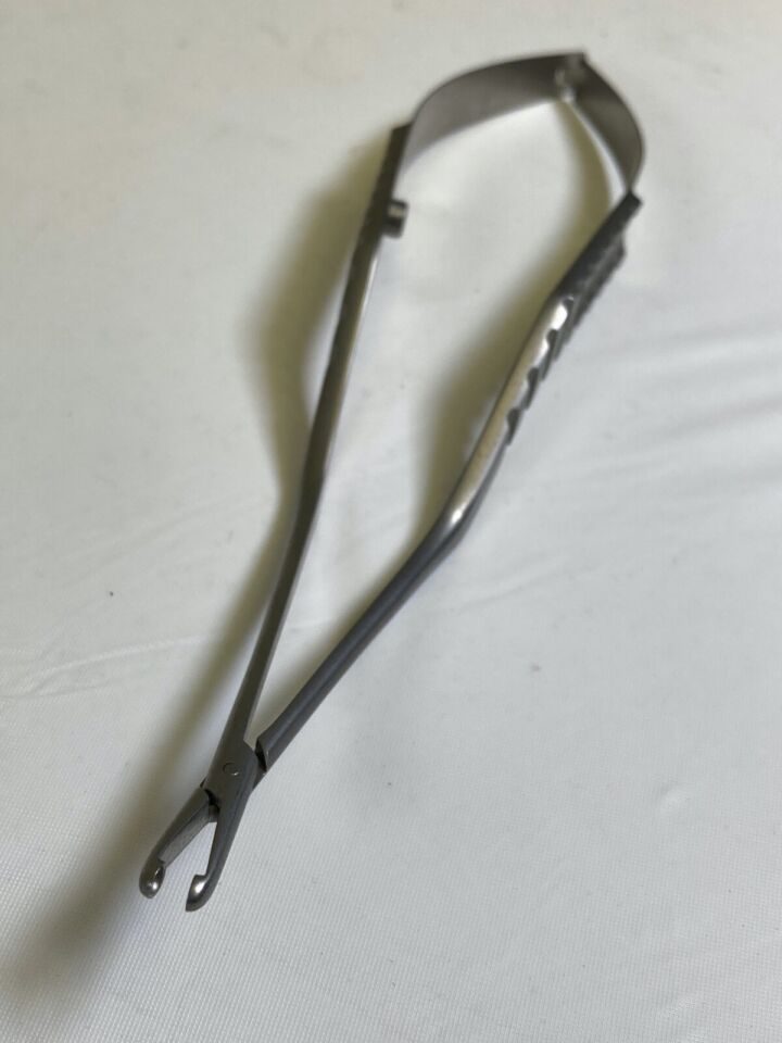 V. MUELLER AU12228 3mm Biopsy Cup Forcep Bayonet 6.5" Squeeze Type — photo 9