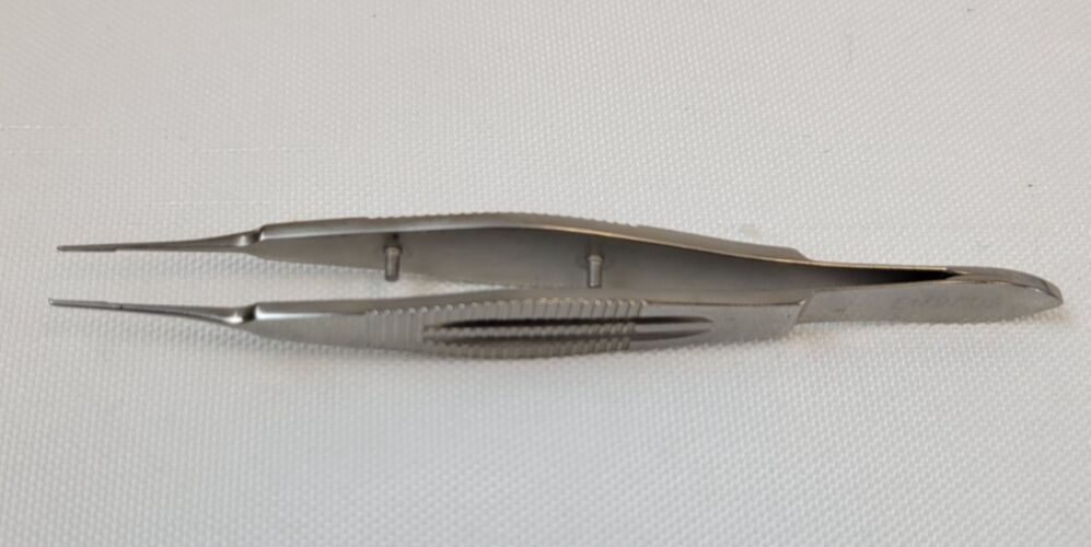 KARL STORZ E1797 Castroviejo Suturing Forceps