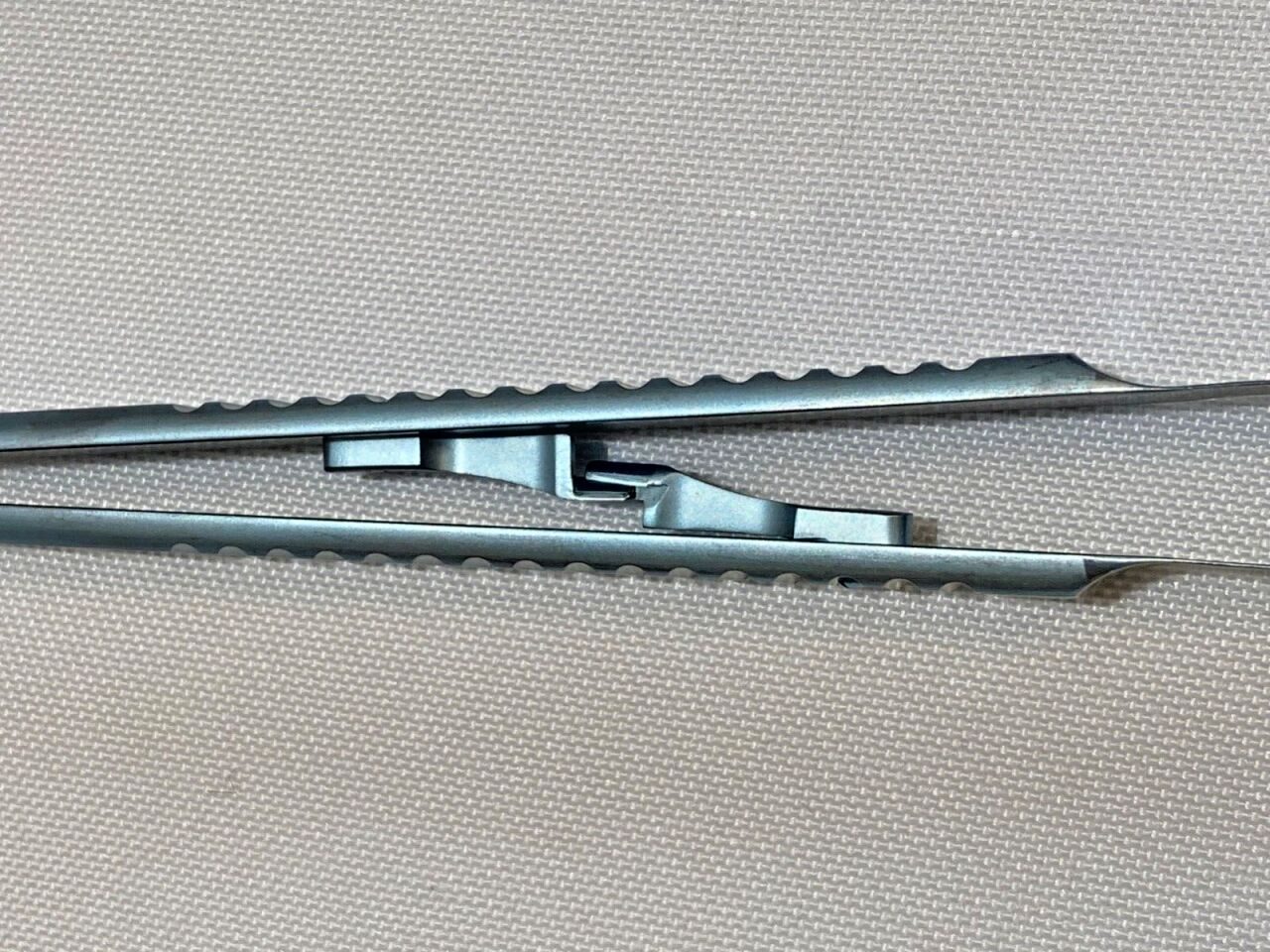 SSI ULTRA 55-2565T Titanium Jacobson Needle Holder Straight — photo 7