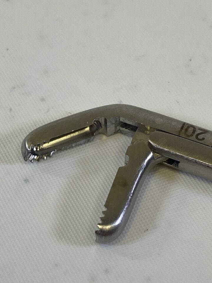 STRYKER 48360124 Reliance Pituitary Rongeur 4mm Up Bite Serrated Teeth Spine — photo 7