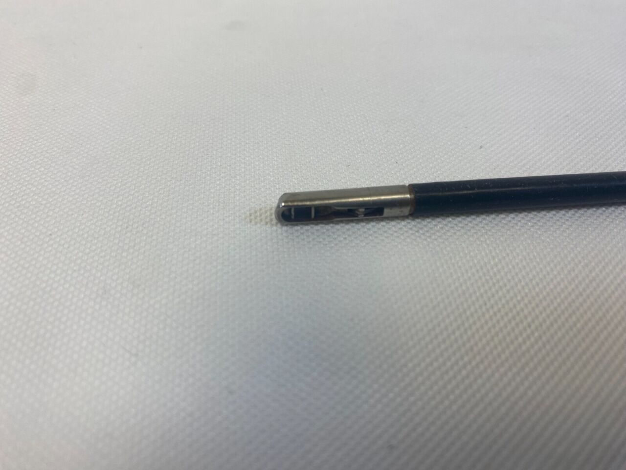 R. WOLF 8383.12 5mm x 33cm Laparoscopic Insulated Punch — photo 3