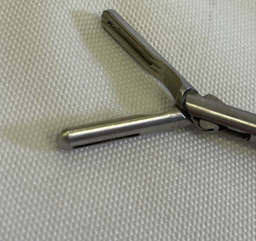 ELMED EL6251645-10 Insulated Hunter DeBakey Grasper 10 5mm Shaft 45cm Laparoscopy — photo 4