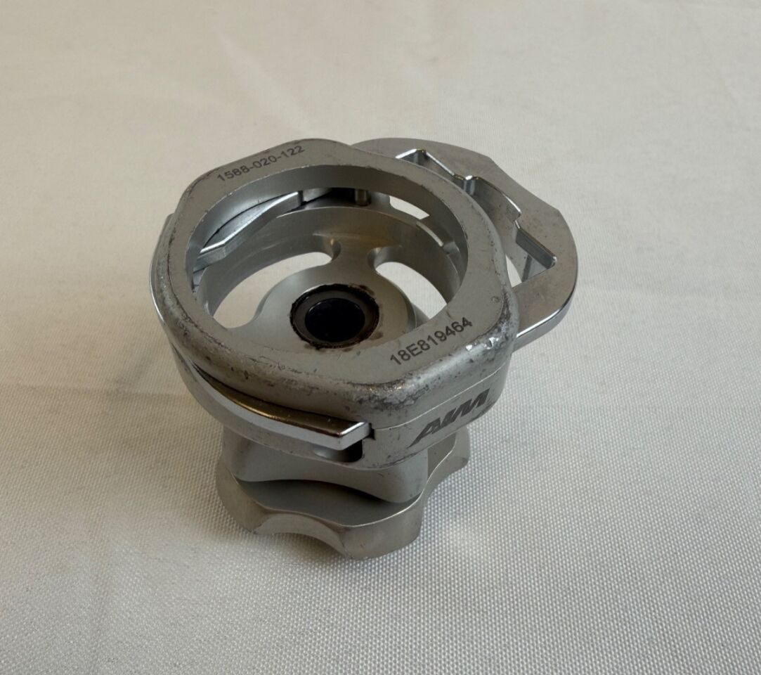 STRYKER 1588-020-122 1588 AIM Endoscopic Camera Coupler 18mm — photo 4