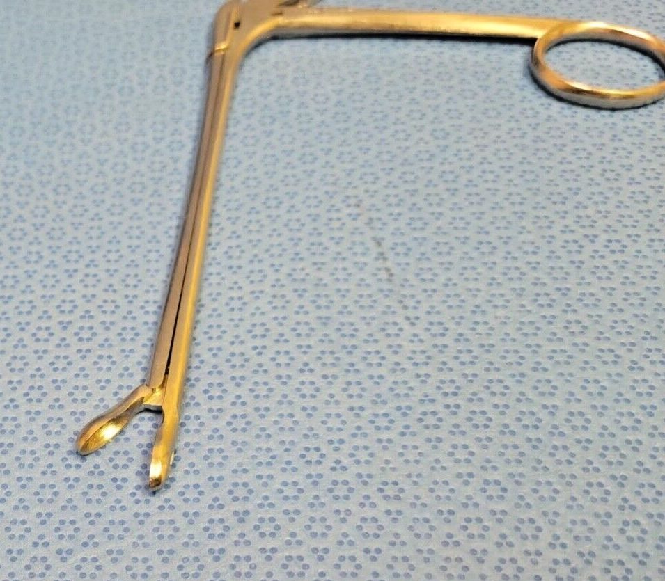 V. MUELLER RH-3950 Blakesley Nasal Forcep 5.5mm x 11mm Fenestrated Jaws — photo 2