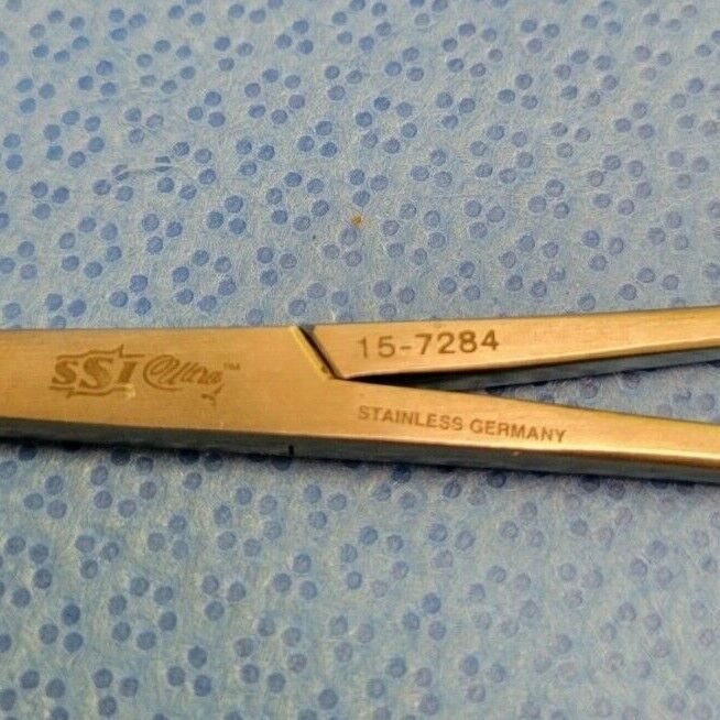 JARIT 15-7284 5.5" Straight Serrated Jaw Coller-Crile Artery Forceps — photo 2