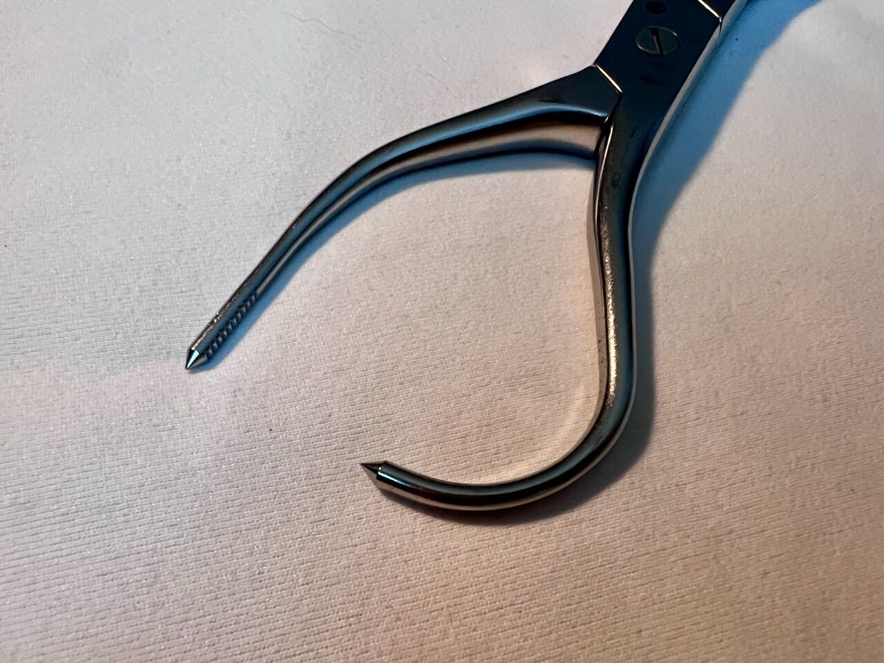 SYNTHES 03.117.998 Straight/Curved Reduction Forceps w/ Points — photo 2