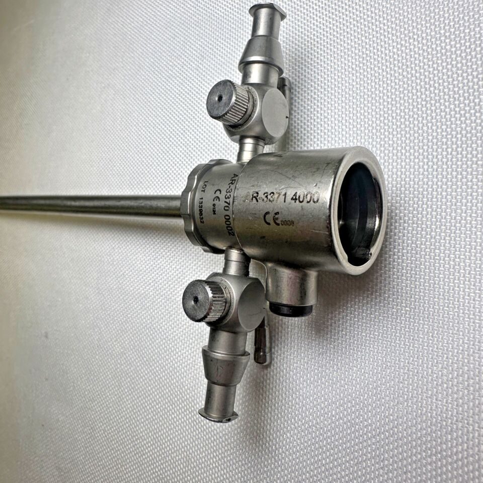 ARTHREX AR-3371 4000 Dual Stopcock Rotating Arthroscopic Cannula — photo 5