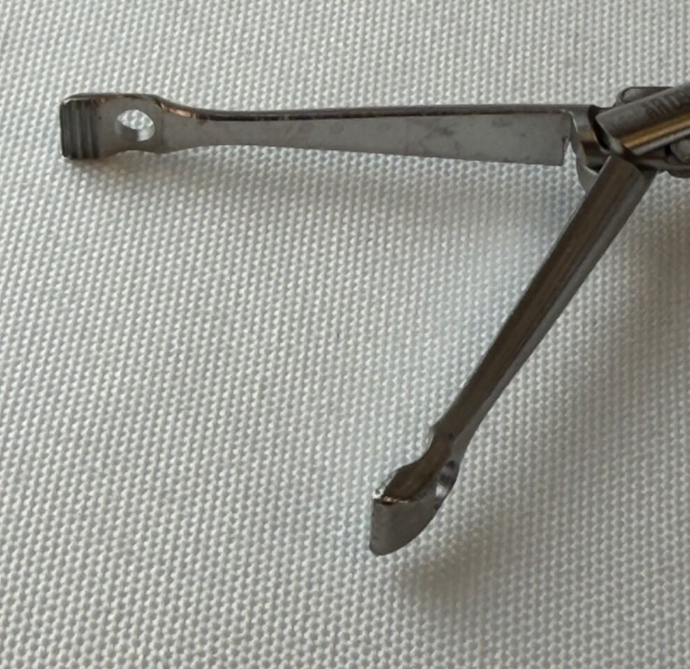 GERMAN STAINLESS ARO90516 5mm x 35cm Insulated Rotating Babcock Grasper — photo 5