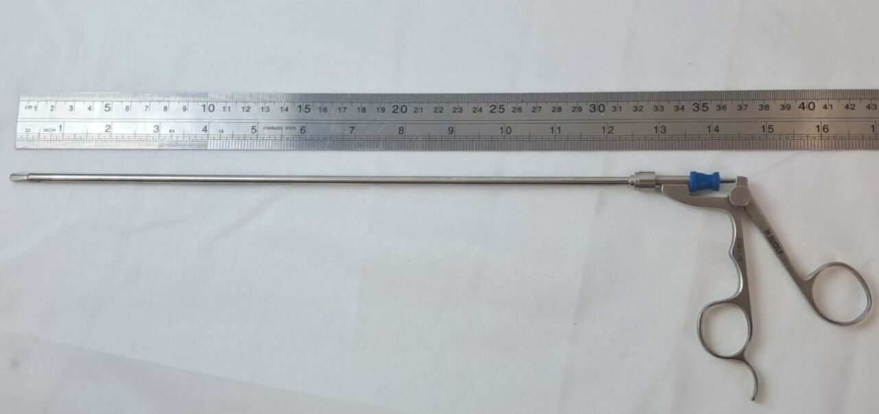 R. WOLF 8383.46 Sawtooth Scissors 5mm x 320mm Laparoscopic — photo 5