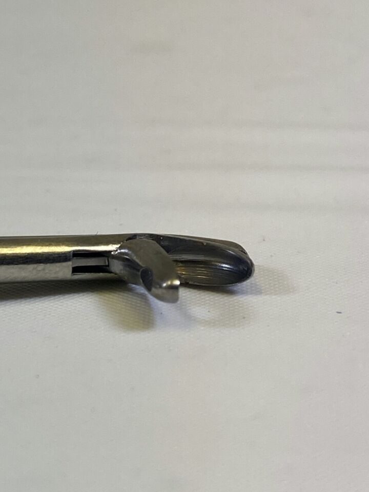 KARL STORZ 457001A Rhinoforce Weil Blakesley 45deg Jaws Size 1 Suction ENT Forcep — photo 6