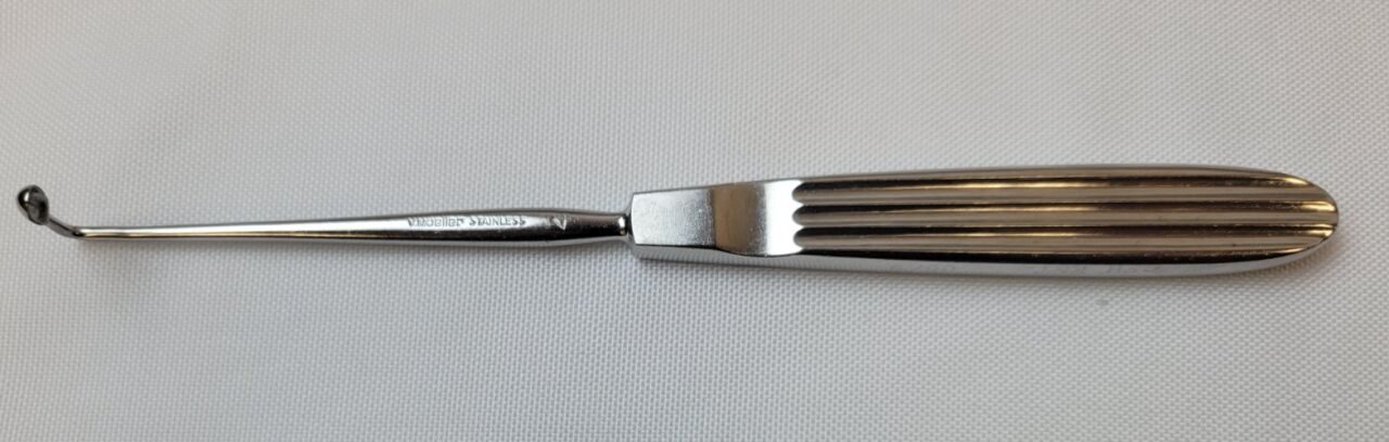 V. MUELLER Sizes 1-4 w/ Case 4-Pc ENT Curette Set — photo 12