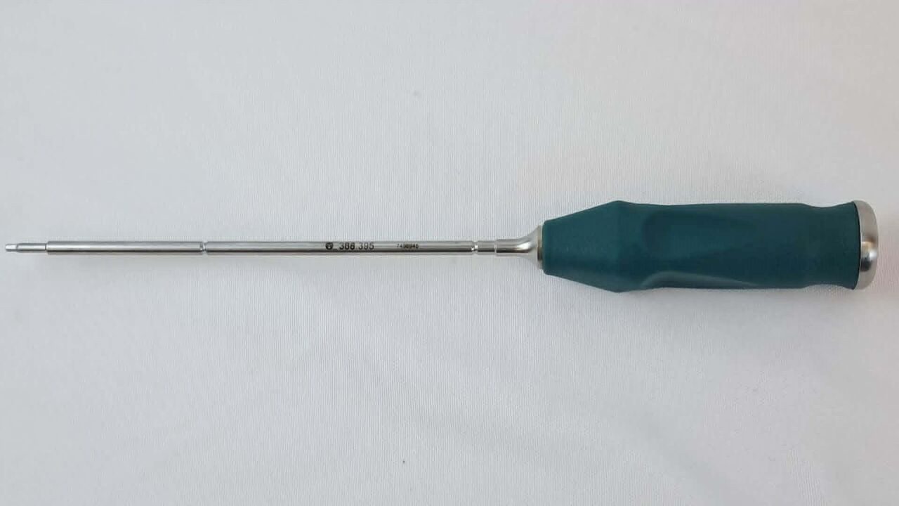 SYNTHES 388.395 2.5mm Hex Screwdriver — photo 2