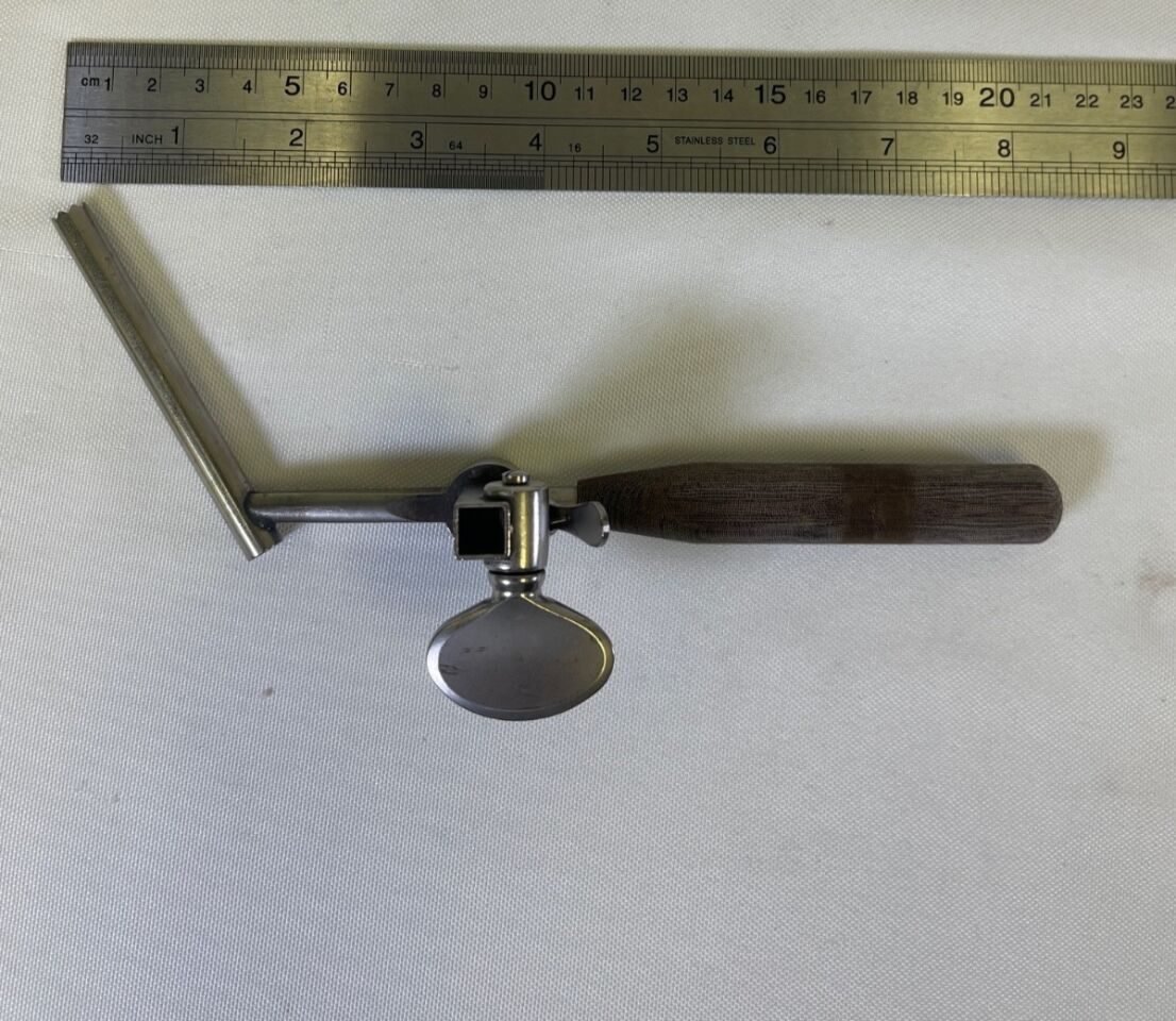 AESCULAP FF897R Right Caspar Cervical Drill Guide Stainless Steel Neuro Spine — photo 6