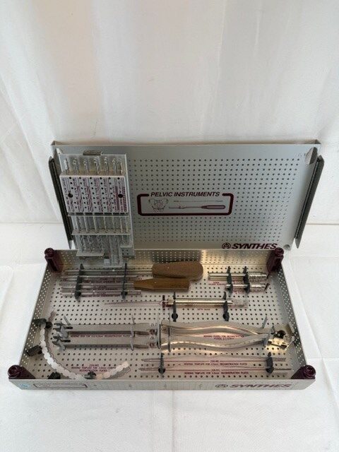SYNTHES Various Pelvic Instruments Set — photo 1
