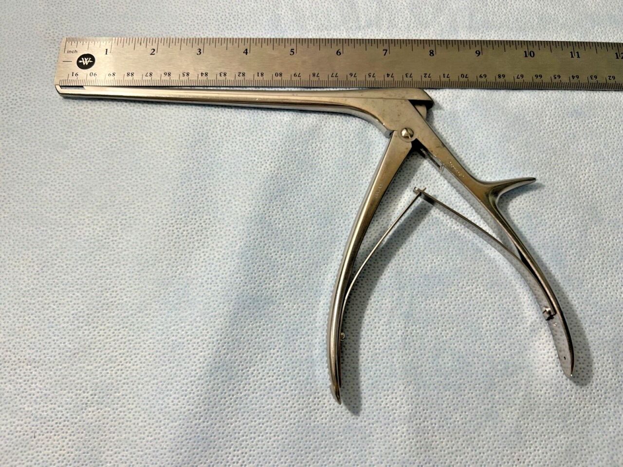 CODMAN 53-1387 Laminectomy Kerrison Rongeur 3mm X 40deg Up 7" — photo 5
