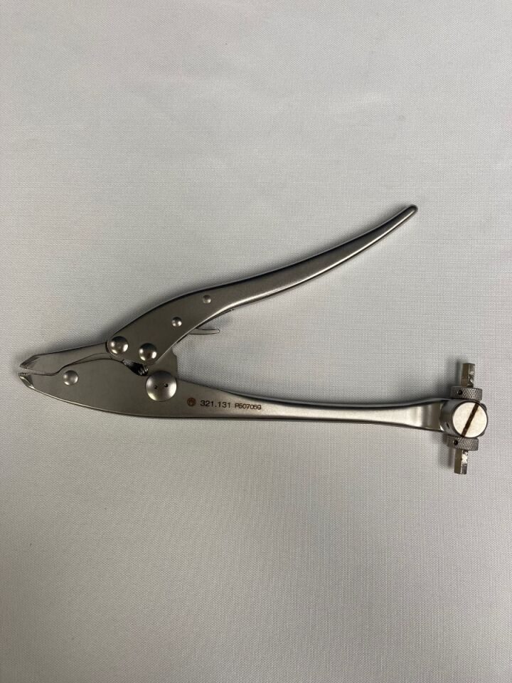 SYNTHES 321.131 Cable Tensioner / Crimper — photo 1