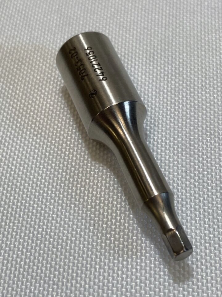 ZIMMER 7053-02 3.5mm Hex Torque Wrench Adapter — photo 5