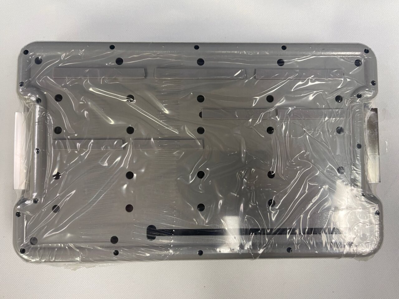 SYNTHES 304.529 7.3MM TI Cannulated Screw Tray w/ Lid — photo 3