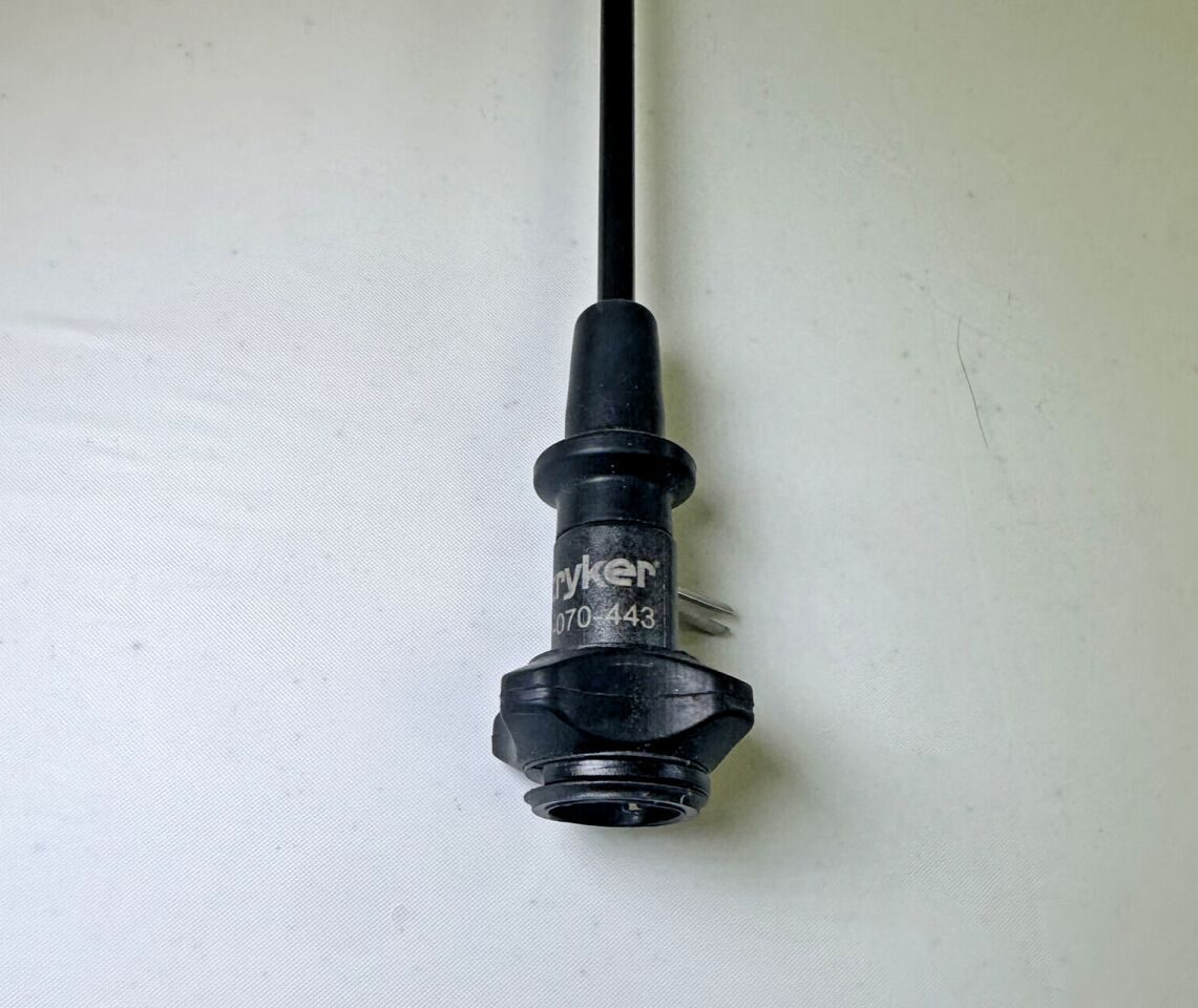 STRYKER 250-070-443 w/ 250-070-460 StrykeProbe L-Tip with Sheath — photo 3