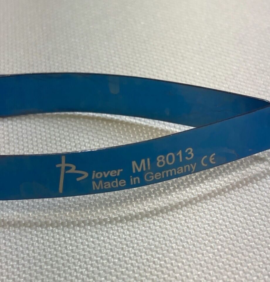 BIOVER MI8013 Titanium Micro Needle Holder 0.4mm Curved Tip 180mm — photo 2