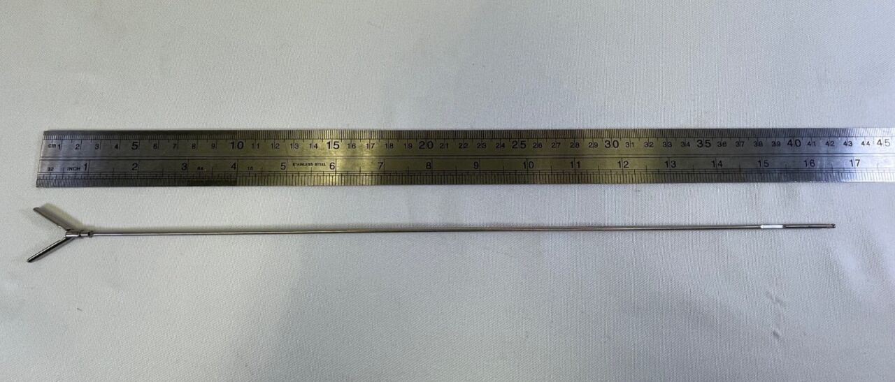 KARL STORZ 33310DYD ClickLine Laparoscopic 5mm x 36cm DeBakey Grasper Insert — photo 8