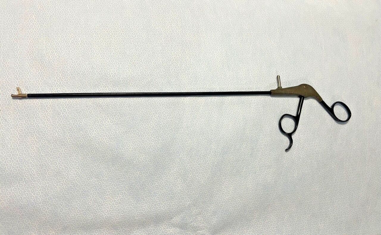 R. WOLF 8383.02 5mm x 33cm Monopolar Laparoscopic Hook Scissors Forcep — photo 1