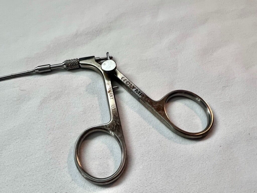 OLYMPUS 00123 Endoscopic Flexible Biopsy Cup Forceps — photo 2