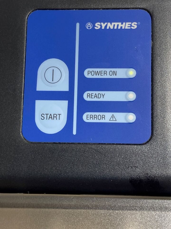 SYNTHES 05.001.099 Maintenance Unit & Power Supply — photo 2