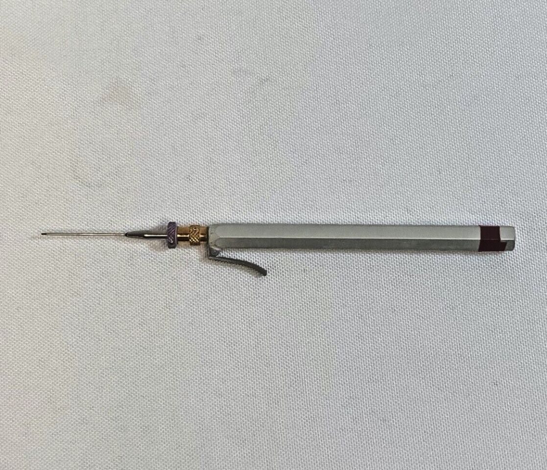 ALCON/GRIESHABER 612.13 Diamond Vertical Grasping Ophthalmic Forcep