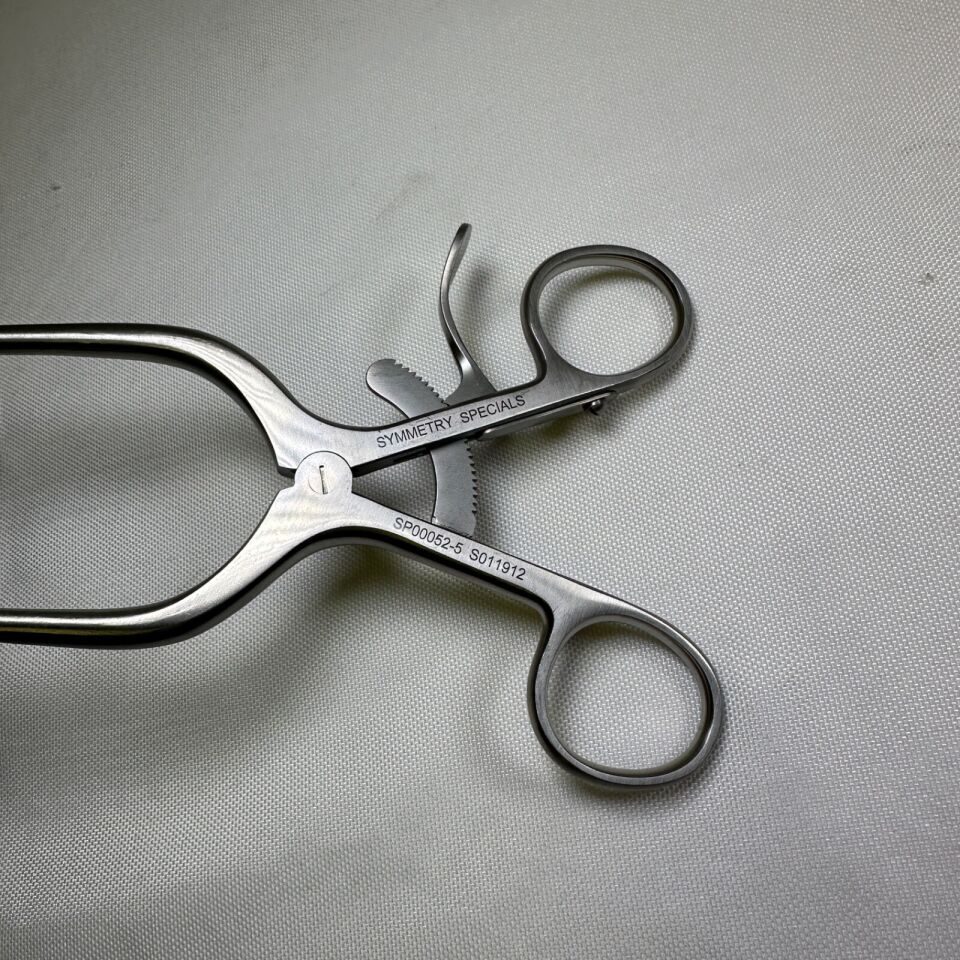 CODMAN SP00052-5 Meyerding Retractor 20mmX60mm Blades — photo 4