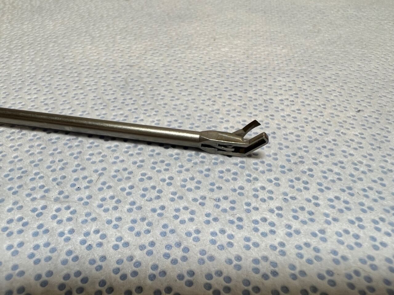 SHUTT-LINVATEC 31.10011 Right Angle 3.4mm Micro Scissors — photo 2