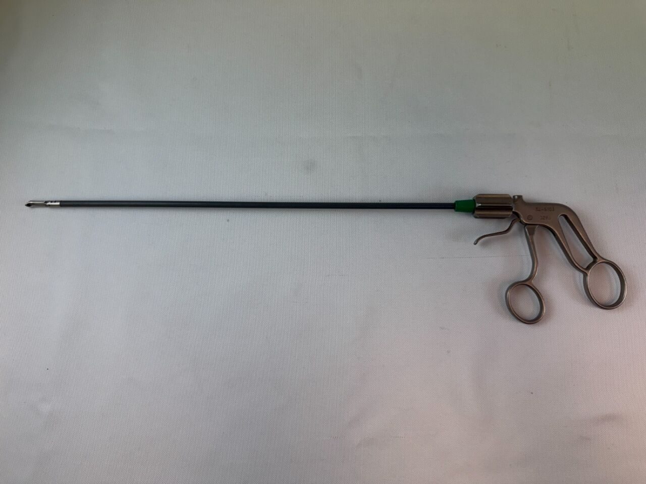 ACCESS 32-5103 Laparoscopic Grasping Forcep 5mm 32cm Allis Lock Handle Flush Port — photo 8