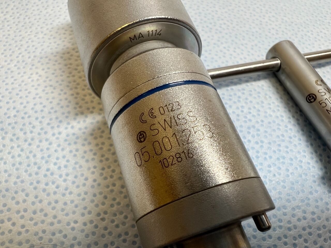 SYNTHES 05.001.253 Chuck Attachment w/ Drill Key — photo 3