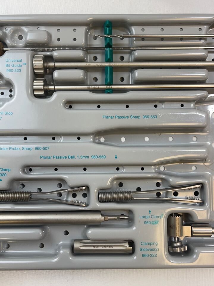MEDTRONIC Various  Stealth Station Cranial Set w/ Sterilization Case — photo 7