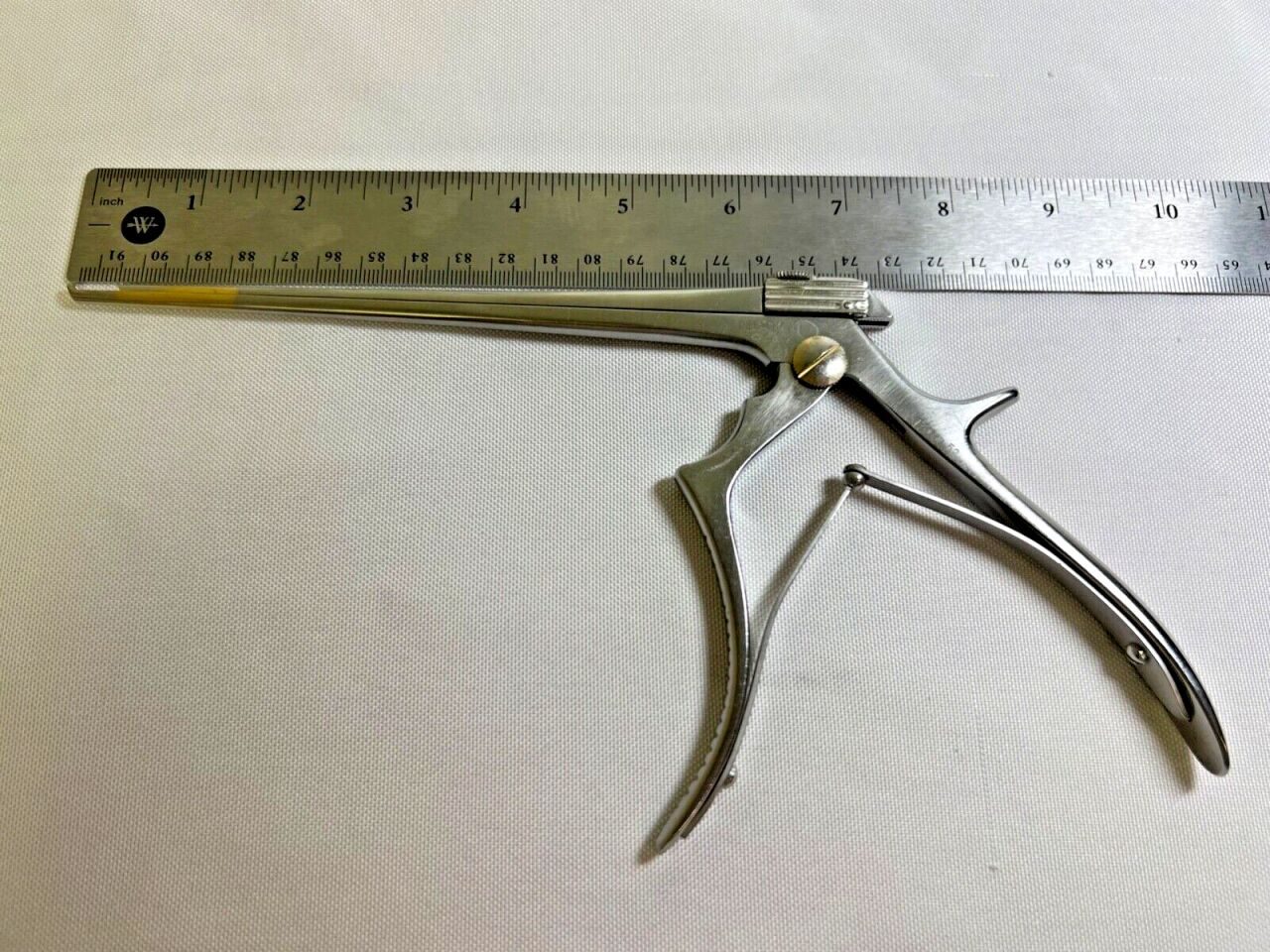 CODMAN 53-154CD Kerrison Rongeur 2mm X 40deg UpBite X 7" Detachable — photo 8
