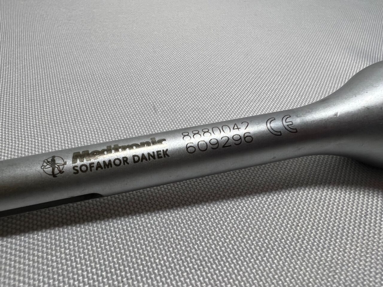 MEDTRONIC 8880042 Multi-Axial Driver — photo 2