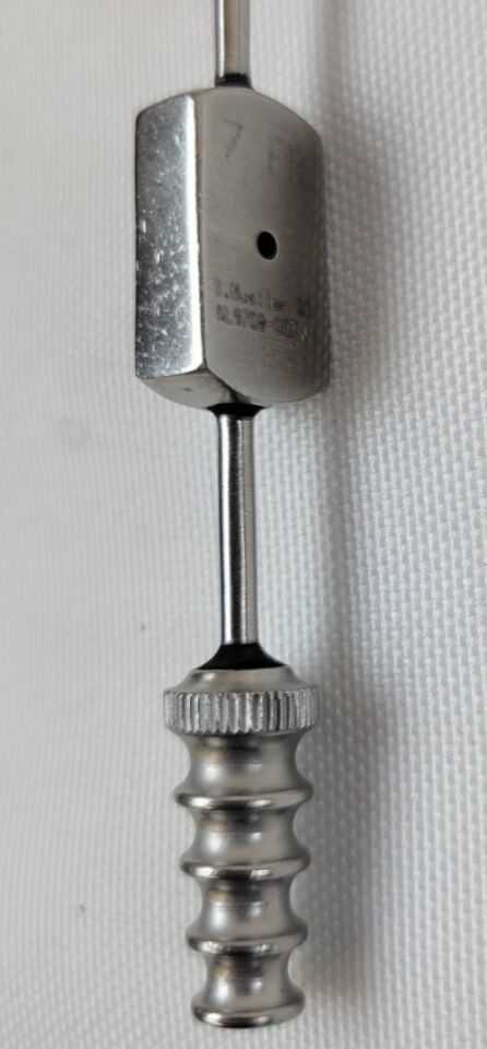 V. MUELLER NL9708-007 & NL9708-009 McCulloch 5" 7/9 Fr Set of 2 McCulloch Suction Tubes — photo 6