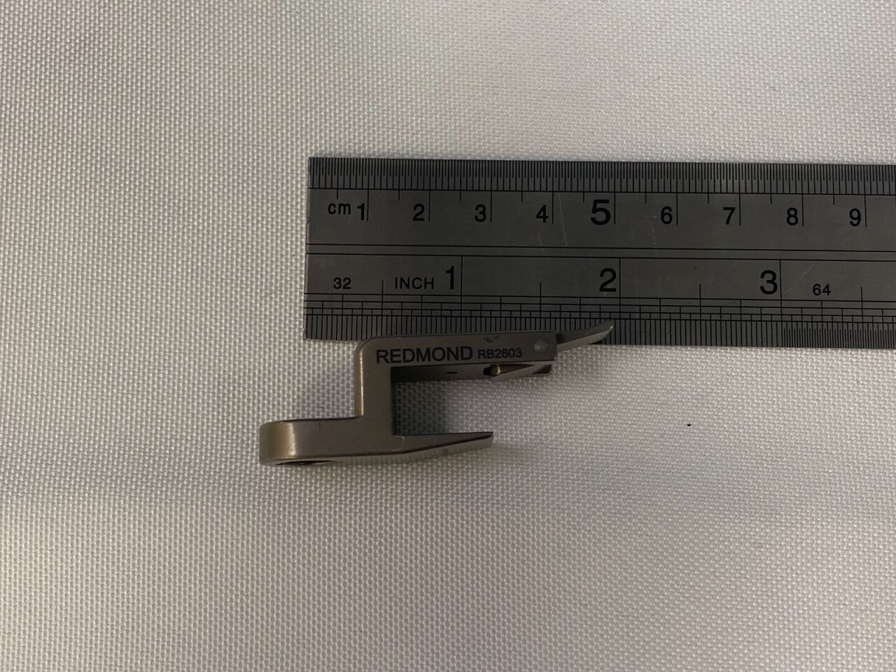 REDMOND RB2603 LumbarTrak Retraction System — photo 6