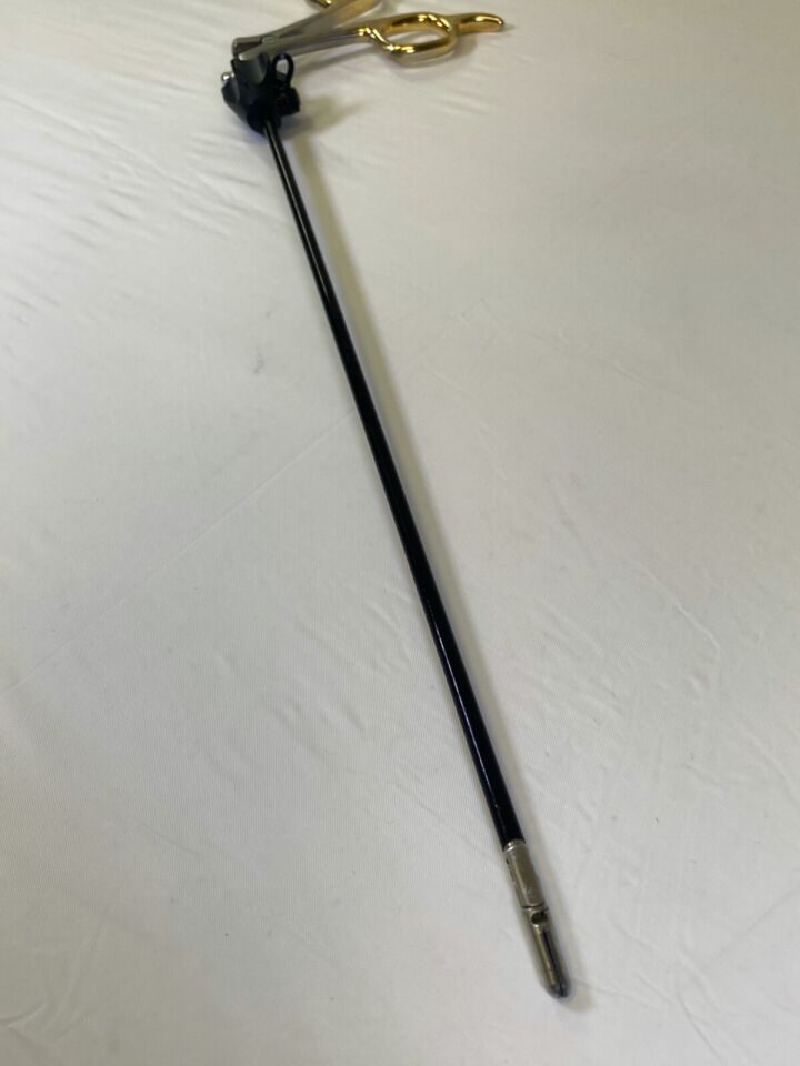 SNOWDEN-PENCER 90-3004 Diamond Jaw 5mm x 32cm Blunt Nose Laparoscopic Grasper — photo 9