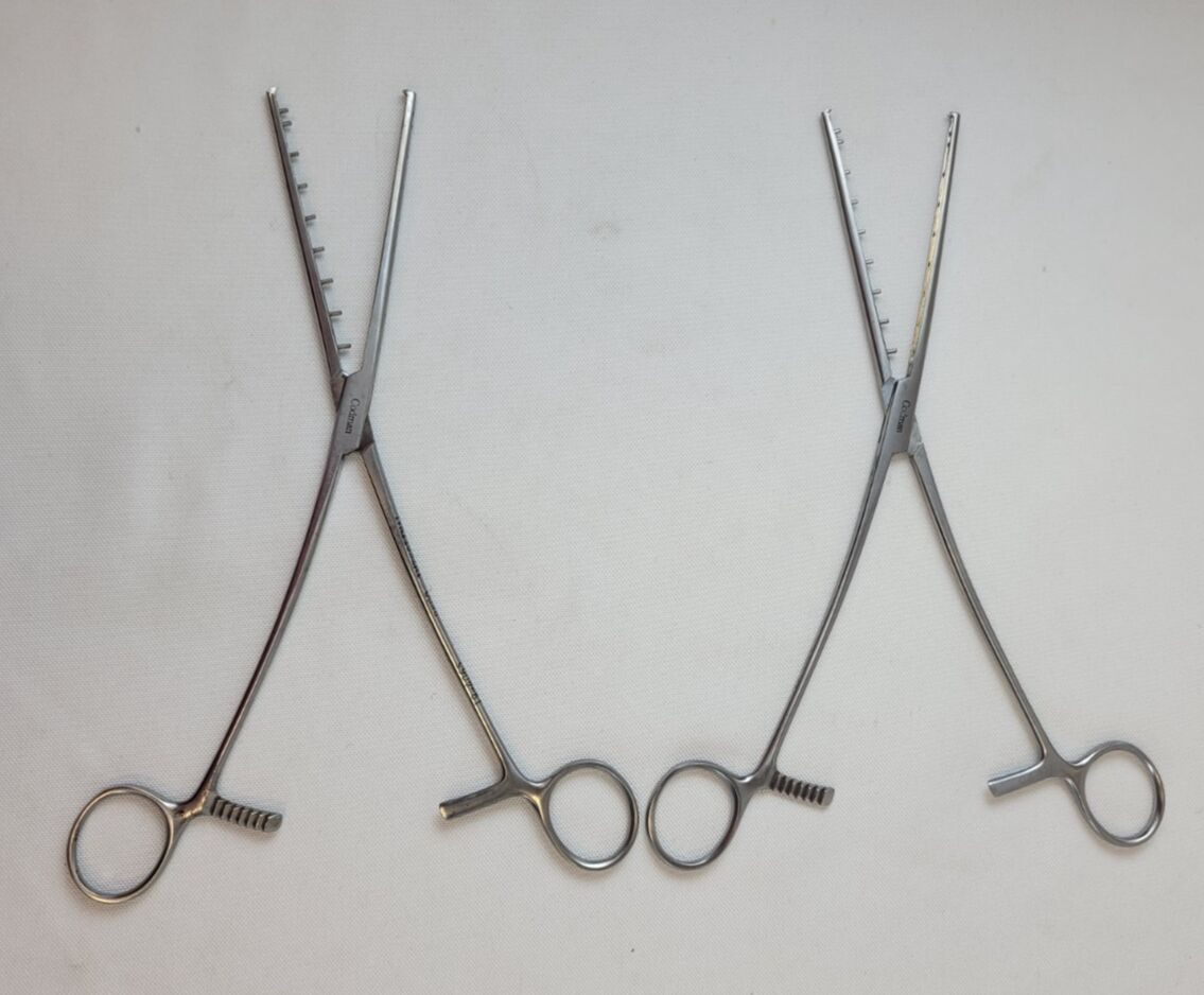 CODMAN 19-4065 Dennis Intestinal Clamp Longitudinal Serrations — photo 2